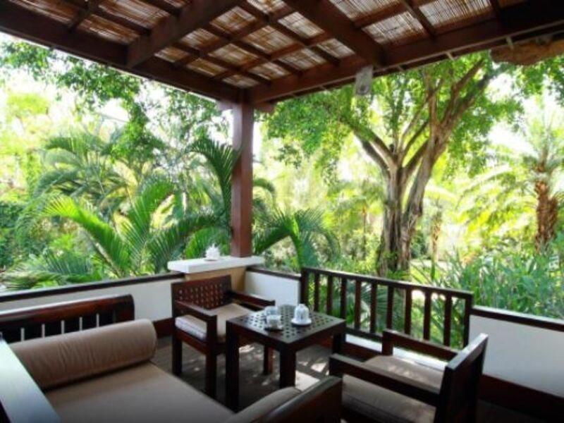 The Sandi Phala Beach Resort And Ma Joly Restaurant Kuta Lombok Exterior foto