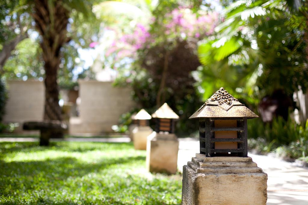 The Sandi Phala Beach Resort And Ma Joly Restaurant Kuta Lombok Exterior foto